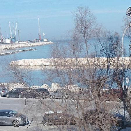L' Altra Casa Apartment Бари Екстериор снимка