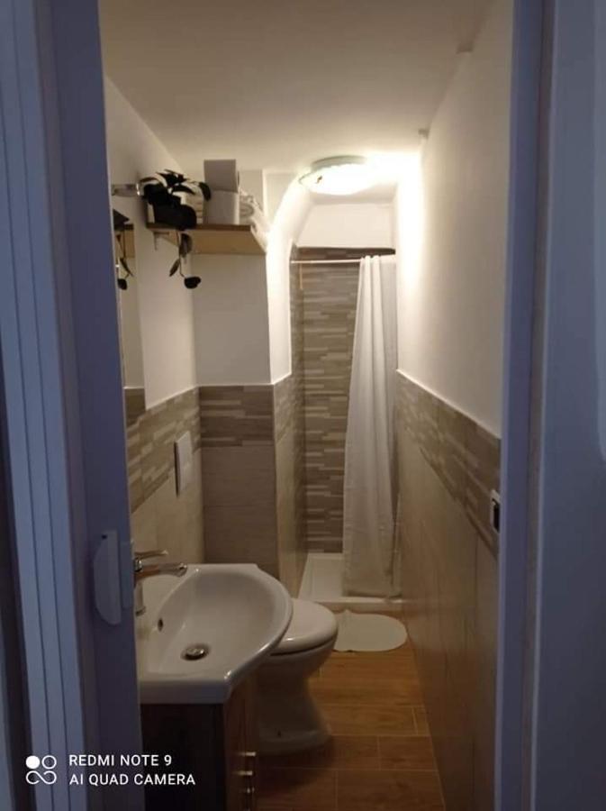 L' Altra Casa Apartment Бари Екстериор снимка