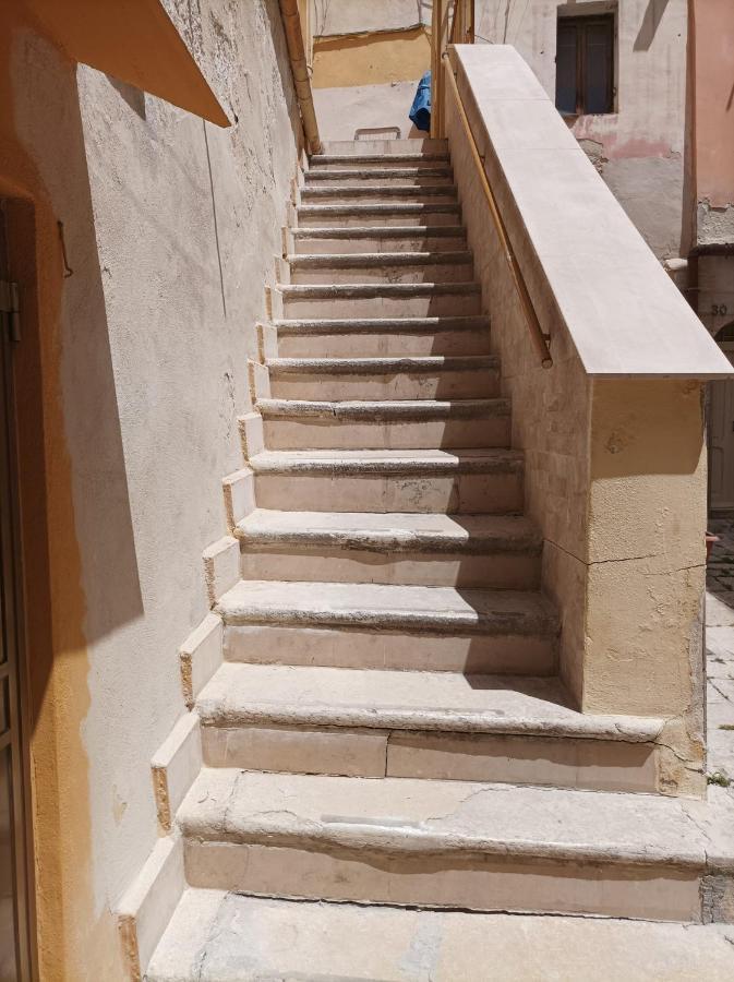 L' Altra Casa Apartment Бари Екстериор снимка