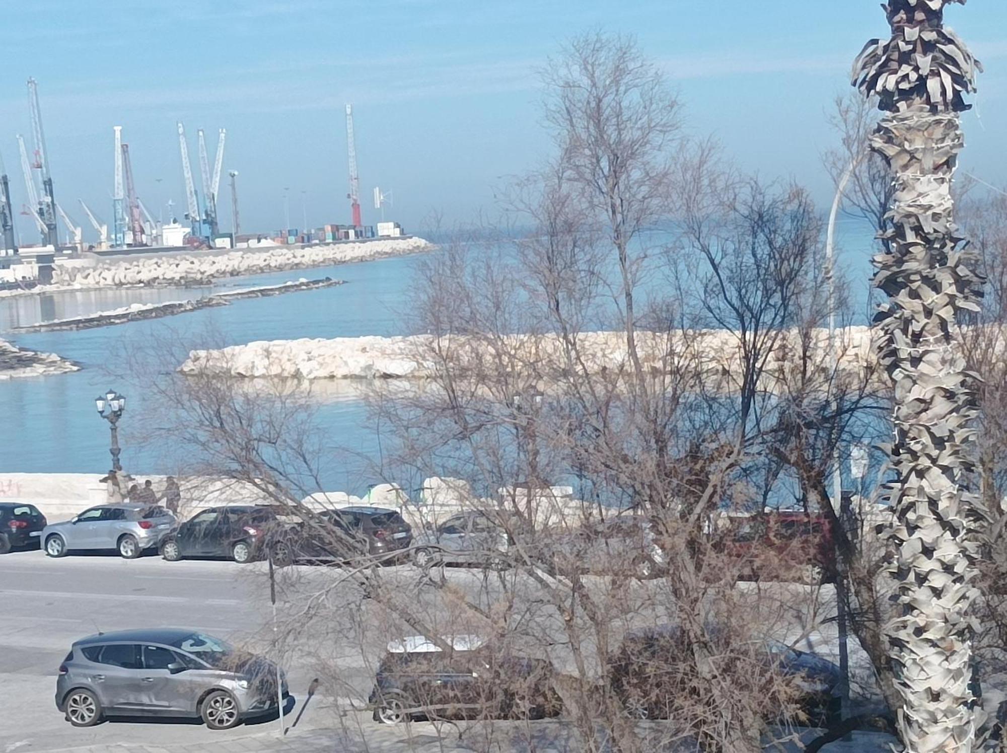 L' Altra Casa Apartment Бари Екстериор снимка