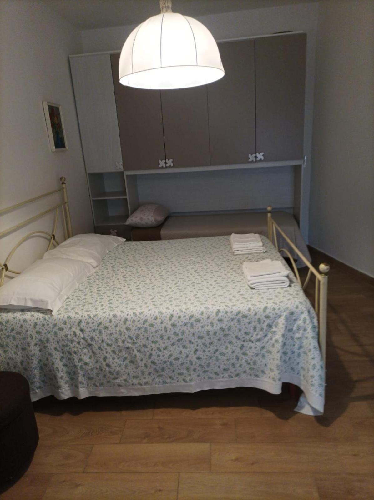 L' Altra Casa Apartment Бари Екстериор снимка